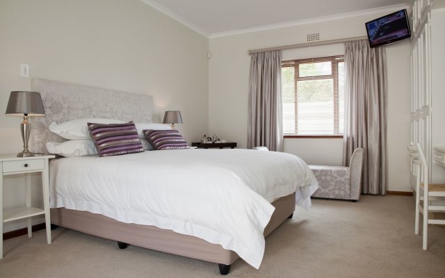 Penguino Guest House