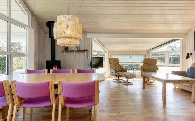 Cozy Holiday Home in Jutland near Beach