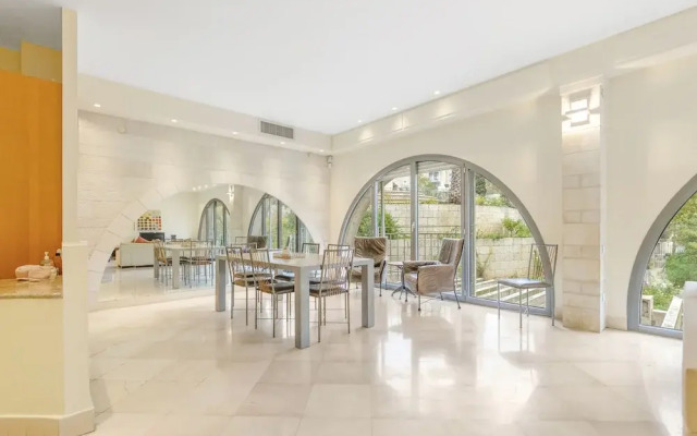 David Citadel Hotel Private Lux Suites