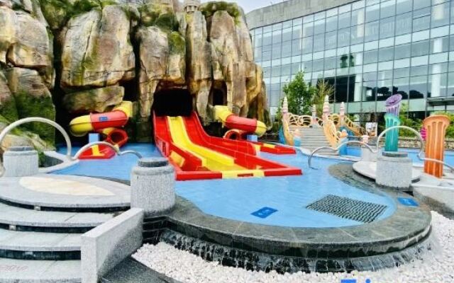 Yimihuahai Homestay (Shanhai Plaza Magic Hot Spring)