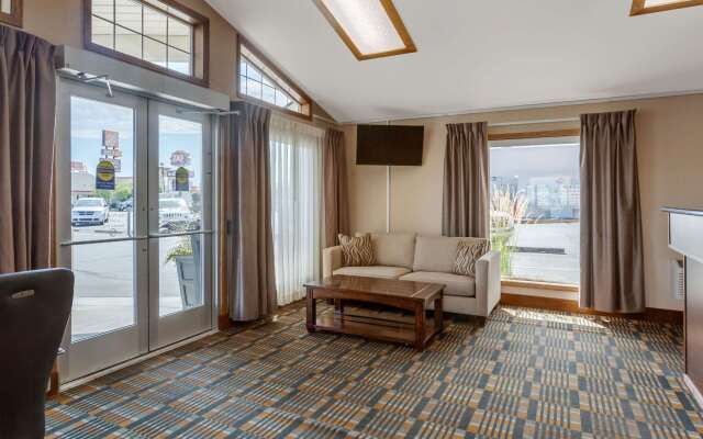 Rodeway Inn & Suites Ontario