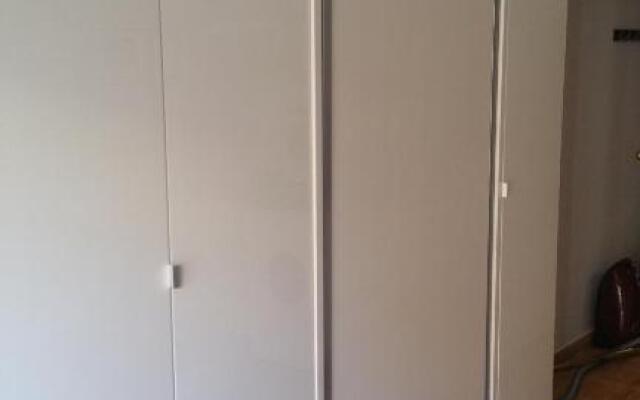Studio Apartment Yate1