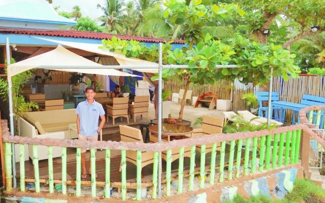 Chelles Guest House And Backpackers