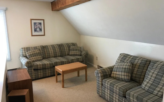 Elmwood Resort Hotel