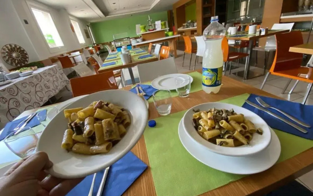 Bes Hotel Bergamo West