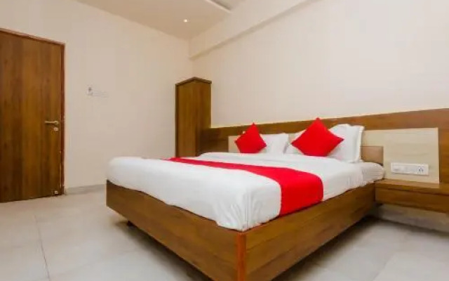 Garima Palace by OYO Rooms
