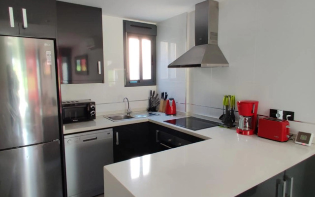 OASIS BEACH apartments