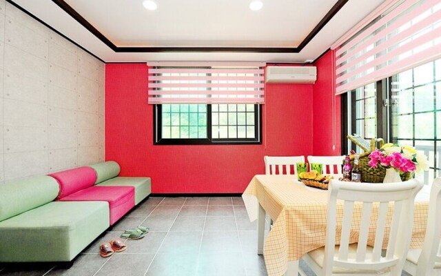 Gapyeong Aritaun Pension