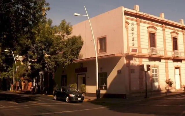 Hotel JA
