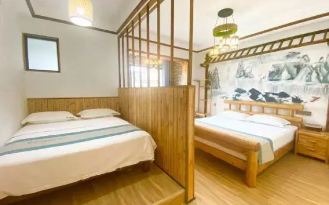 Yiyi Homestay