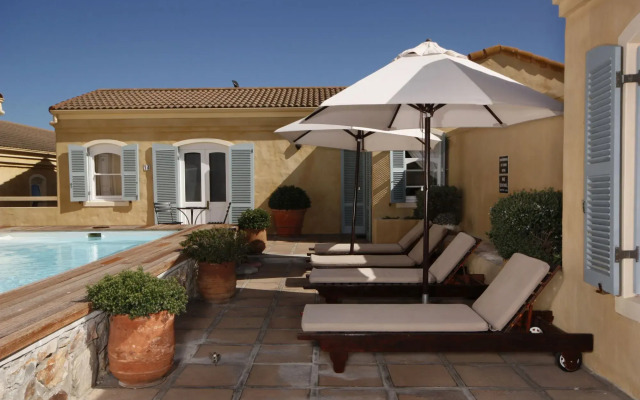 Auberge Burgundy Guest House