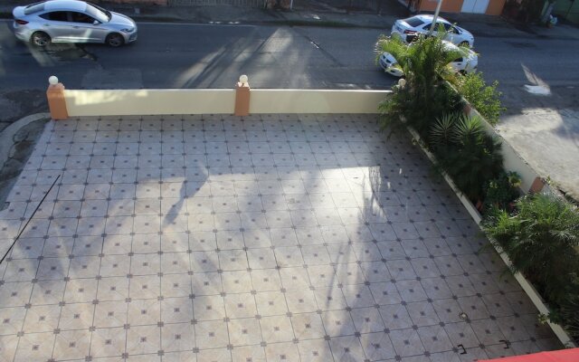 Grand Diamond Hotel Suites Trinidad
