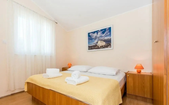 Apartments Gulin