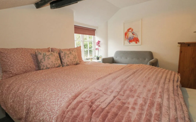 Half Pint Cottage