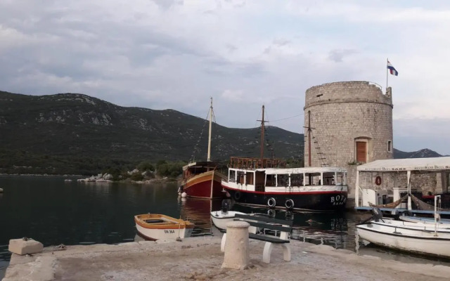 Vila Ruža