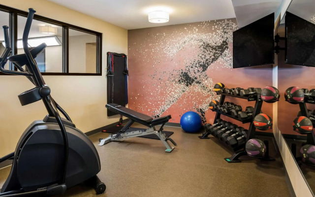 Country Inn & Suites by Radisson, Grandville-Grand Rapids West, MI