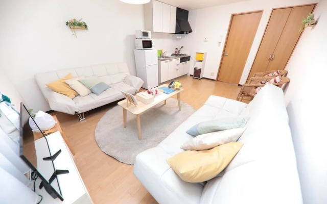 Omotenashi Usagi Apartment Shinsekai (15-11)