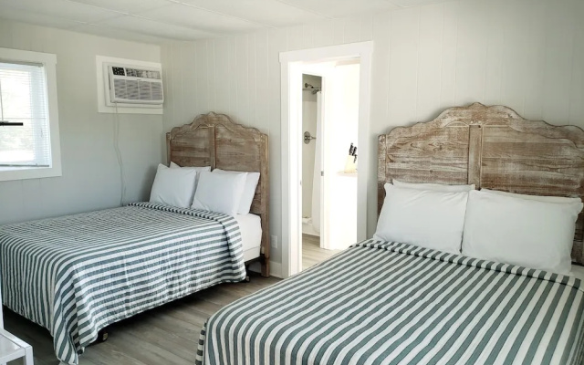 Coastal Inn