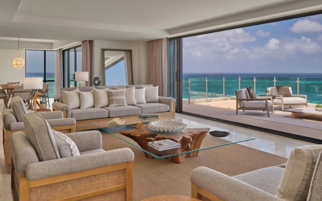 The St. Regis Aruba Resort