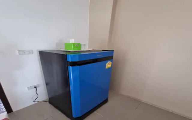 OYO 75504 Ratchapruek Apartment Angthong