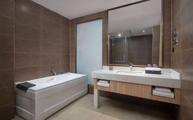 Microtel by Wyndham Changsha Yuhua