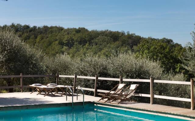 Farmhouse in Tuscany With Pool & Near Pisa