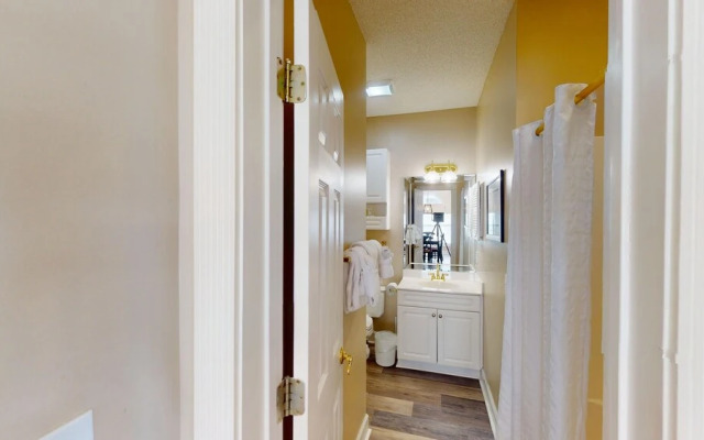 Magnolia Place 4665-204 2 Bedroom Condo