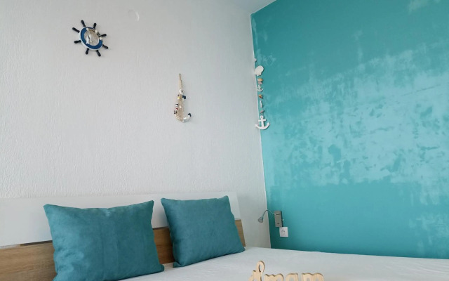 By the sea with great view