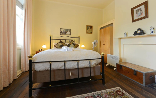 Edinburgh Gallery Bed & Breakfast