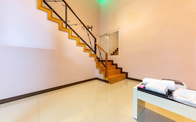 Iksan Luxury Hotel