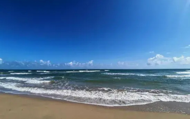 Qionghai Seashore Paradise Holiday Apartment