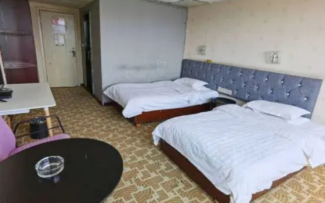 Jixiang Business Hotel