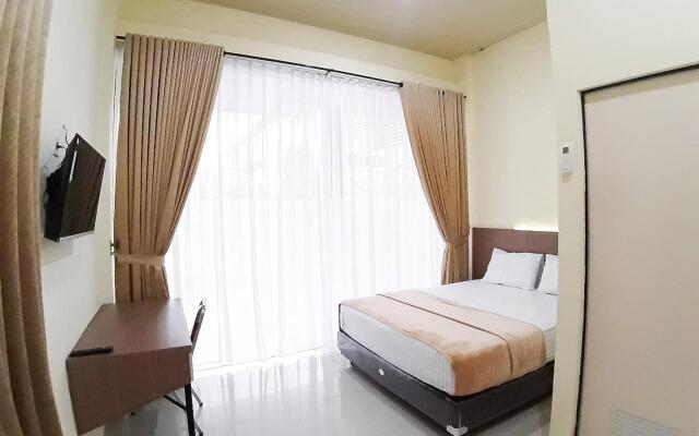 RedDoorz Syariah near Transmart Jambi 2