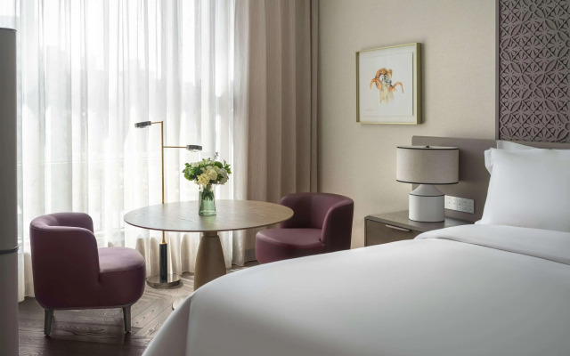 Conrad Urumqi