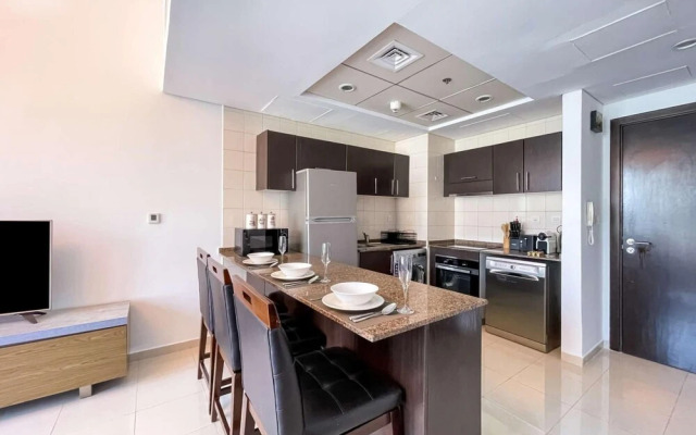 Unparalleled Luxury Marina Walk