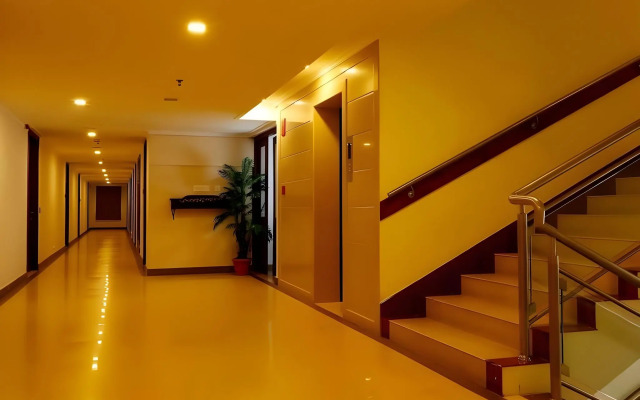 OYO 1975 Hotel Arcadia Regency