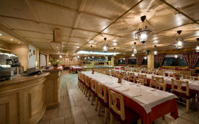 Boscone Suite Hotel