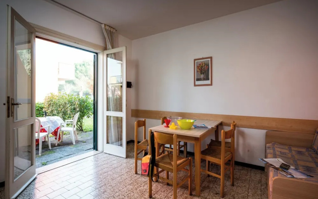 Relaxing Townhouse With Pool Access in Bibione