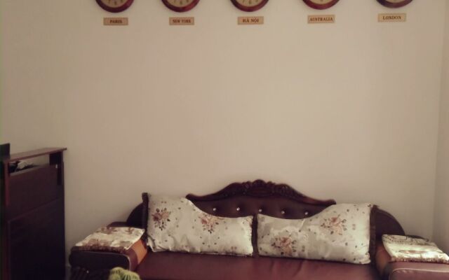 White Horse Hotel & Restaurant