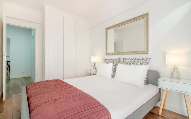 Lisbon Stay at Santo Antonio Flat