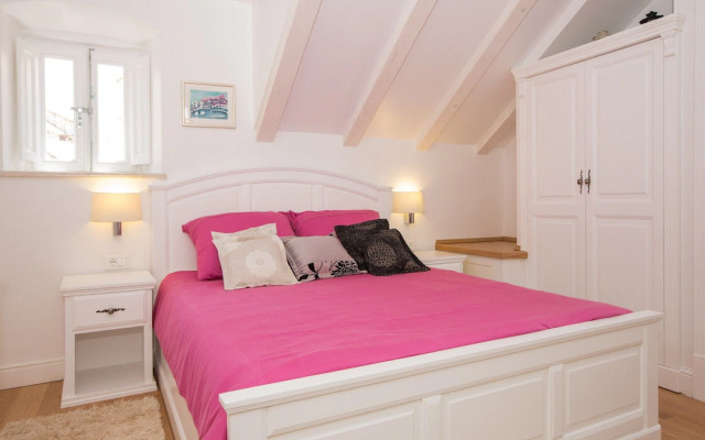 Studio Apartments Sonatina