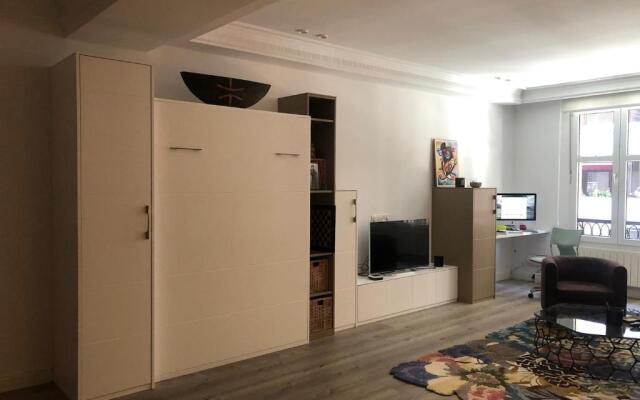 110 M2 Central apartment in Abando Close To Guggenheim with parking