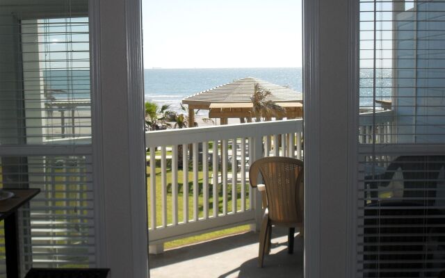 Seascape Deluxe Beach Condos by A B Sea Rentals