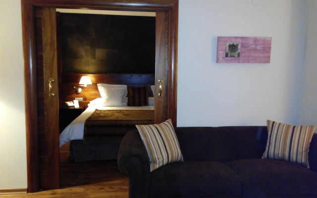 El Privilegio de Tena