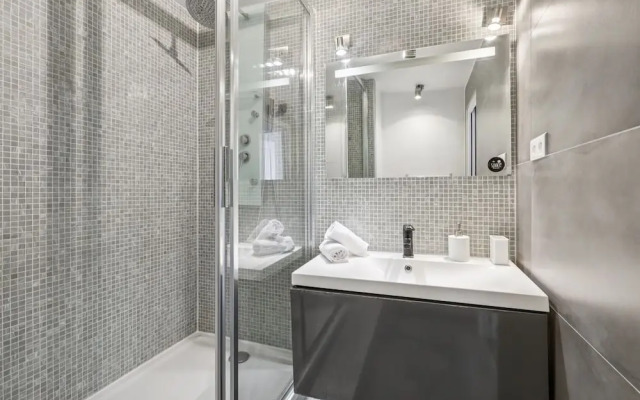 Cozy 2BR Near Parc Monceau & Opera