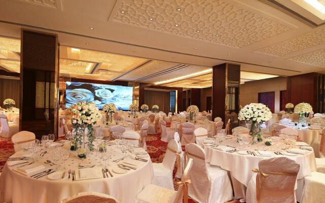 The Eton Hotel