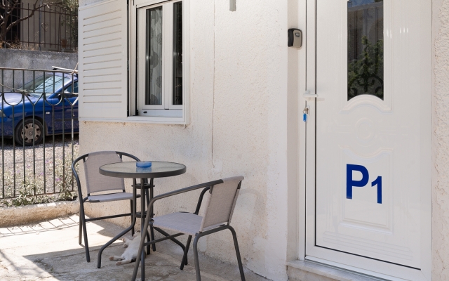 Panos apartment