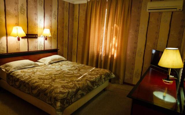 Almaty Tranzit N1 Hotel