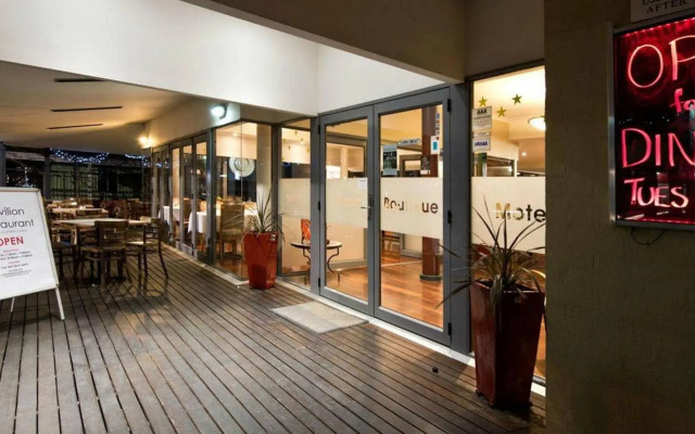 Berry Village Boutique Motel