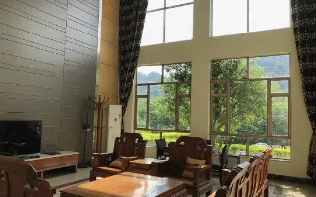 Caoxi Hot Spring Holiday Resort